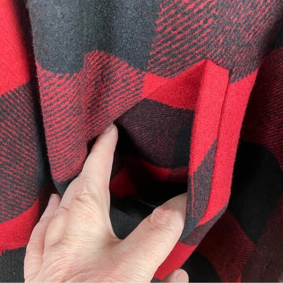 Torrid Black&Red Plaid Wool Relaxed Shacket Sz.2 NWT - Picture 11 of 16